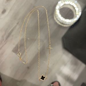 Solid 14k yellow gold Obsidian with diamond .